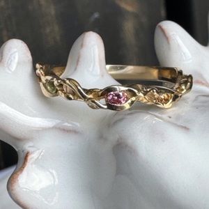 10KYG Tourmaline-Peridot-Citrine Contour Ring NWOT